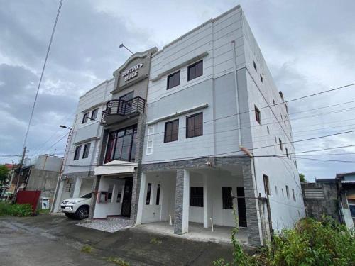 DESTINY's PLACE HOTEL CHEAPEST! COLDEST! MAGANDA! MALINIS! NEAR ROBINSONS XENTRO MALL