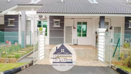 HOMESTAY haROOManizz, Kangar