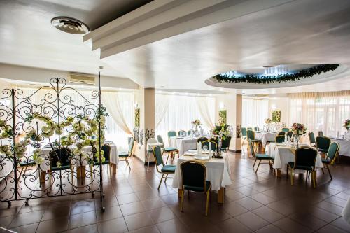 Restorāns, Suior Resort Baza in Baia Sprie