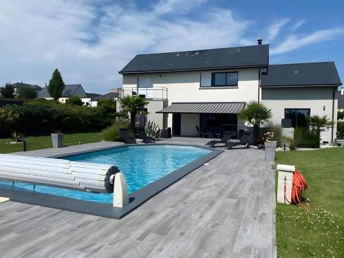 Le Valentino - Piscine - Calme - Circuit Bugatti - Rêve au Mans gîte à louer Neuville-sur-Sarthe