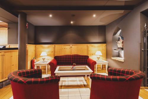 לובי, Hotel Tauernhof in קפרון