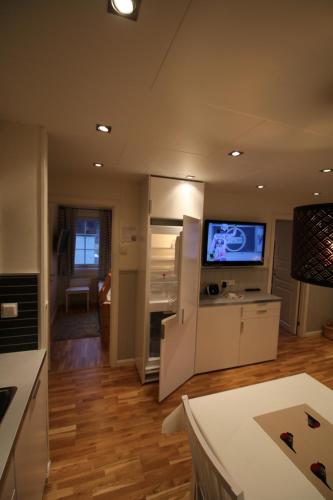 Gula Byn 411A in Salen