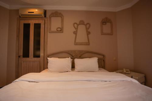 Piazza Boutique Hotel – Batumi, IL