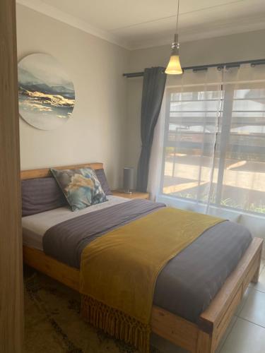 3 bedroom 3 bathroom furnished luxury apartment