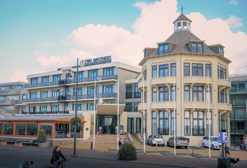  Two Brothers Noordwijk Beach, Noordwijk bei Warmond