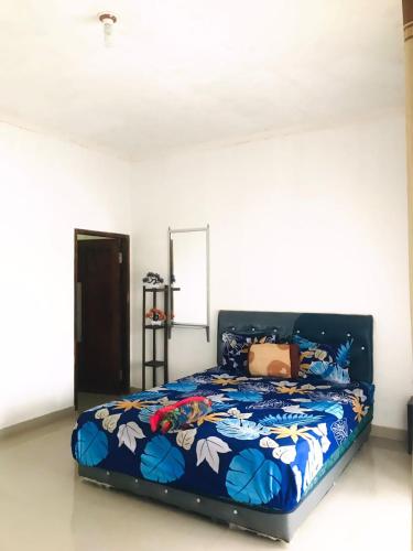 Adi Guest house