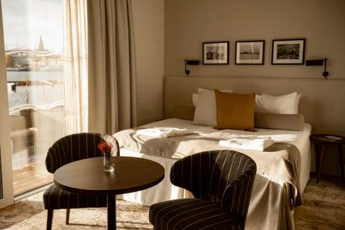 507314966 Slottsholmen Hotell och Restaurang