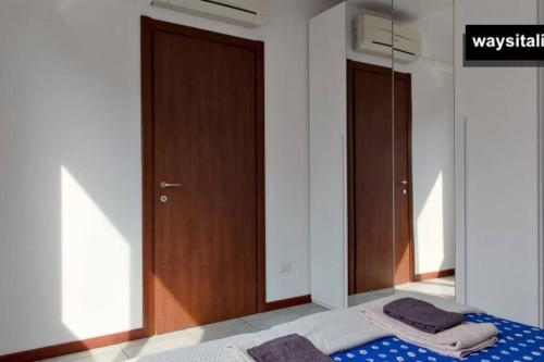 Certosa District Apartment, Milan (photo 9)
