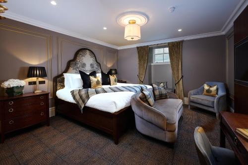 Cameron House on Loch Lomond Room Type - Guest Room Double Auld House