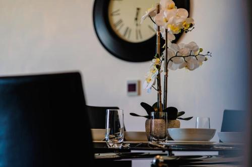 Marina with a view / 2 bd flat, Brighton & Hove (foto 9)