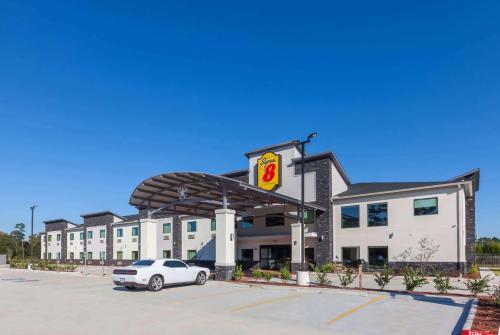 Super 8 by Wyndham Kingwood Houston North in Kingwood, USA