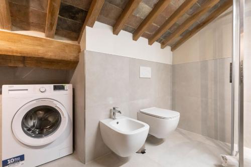 Three-Bedroom Apartment image 10