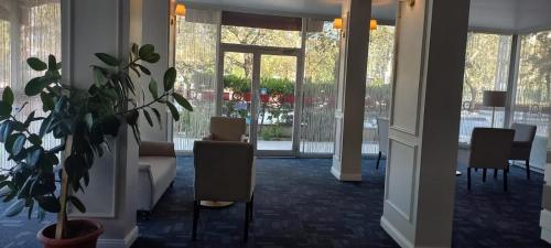 My Rezidance Hotel - image 4