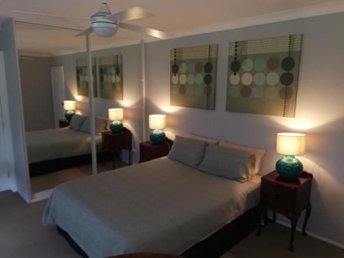 Sleeps 6