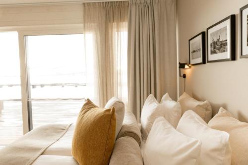 507332603 Slottsholmen Hotell och Restaurang