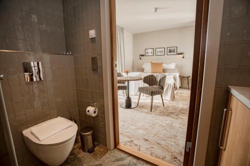 507332621 Slottsholmen Hotell och Restaurang
