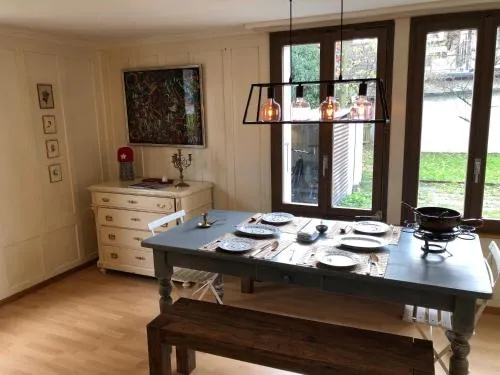 Simple Flat 64m2 Center private Parking SMALL BATHROOM in Burgdorf, Schweiz