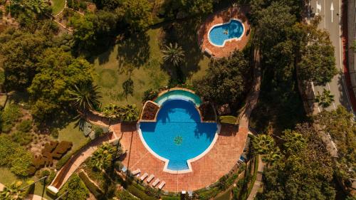 Holiday home with sea views south facing and close to the golf course and the beach in Elviria Hills - image 3