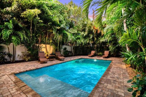 Eight-Bedroom Holiday Home image 10