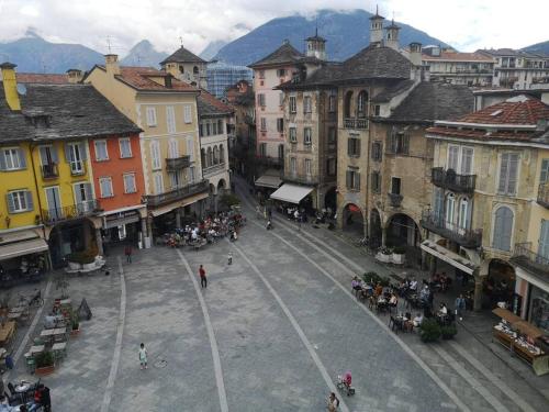 [Romantic 5Vie] Capis in Domodossola