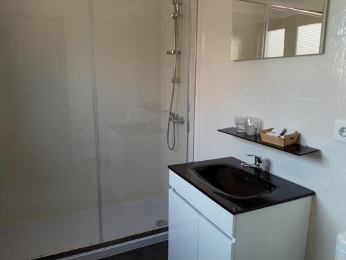 Metro Vilar Suites & Villas - main image