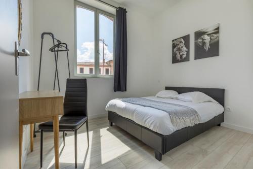 LE SICRE - T3 confort, centre Castelsarrasin, parking