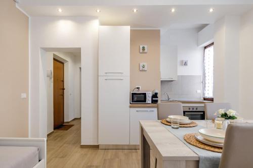 Atalaya Apartments in Ancona