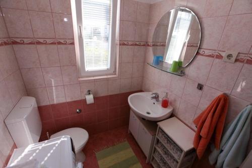 Two-Bedroom Apartment image 3