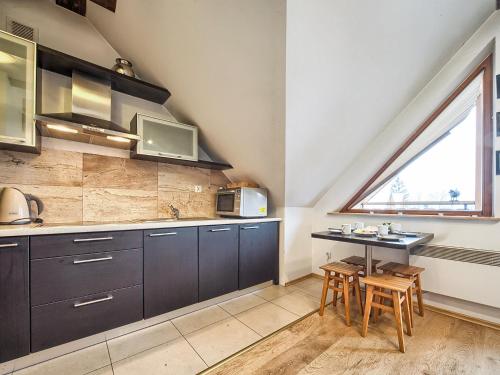 Apartment image 10