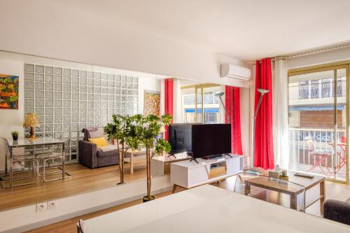 Two-Bedroom Superior Apartment