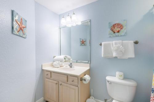 Crystal Shores West Unit 208 - image 5