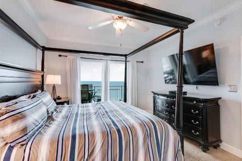 Crystal Shores West Unit 208 - image 9