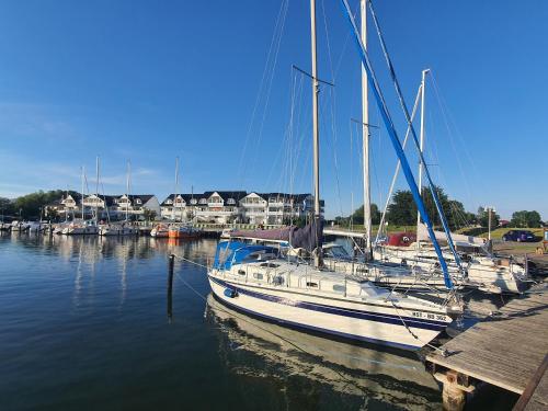 Hafenkiek 55 exklusiv wohnen am Yachthafen in Ostseebad Karlshagen, Deutschland