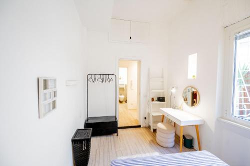 Vintage and Design in the Heart of Vibrant Pigneto, Roma (foto 7)