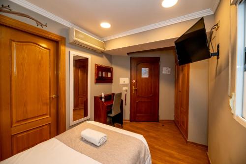 1 twin bed