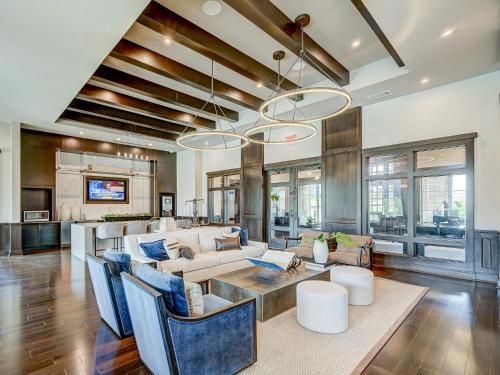 AVE Las Colinas in Irving, USA