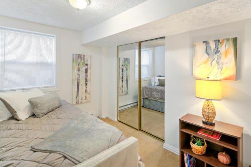 Apartment Near Downtown Mall/Belmont