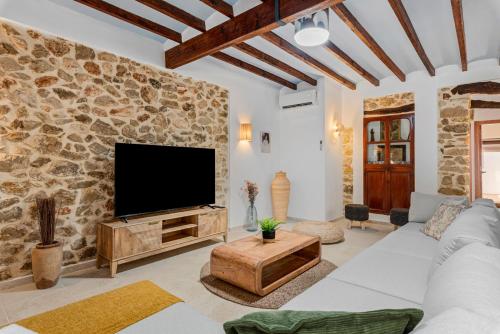 Villa Joan - Plusholidays - image 13