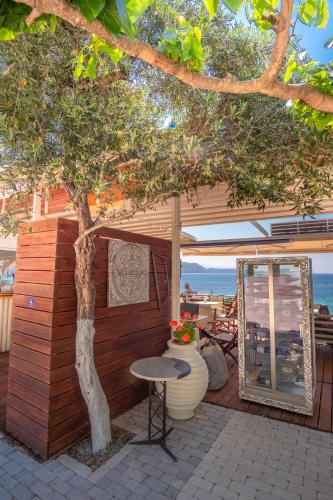 Apartment with Sea View image 6