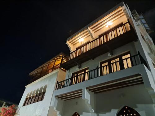 Pwani House - Lamu Seafront