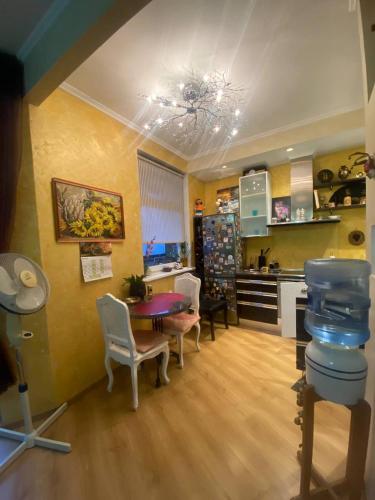 Luxury penthouse 6th of 6 stock building 2 bed apartment, 1 br, Riga (foto 10)