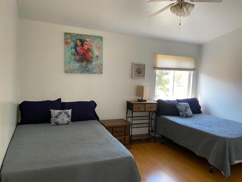 Lake Balboa 3 bedroom Cozy stay ! in Los Angeles, USA