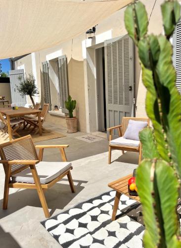 Casa Andréa Appartement tout à pied avec grand jardin - Location saisonnière - Sanary-sur-Mer