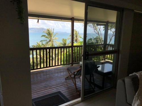 ระเบียง/ชานเรือน, Coral Sea Allure - Your Home Away From Home in คุกทาวน์