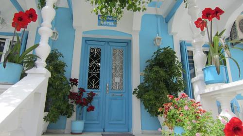 G. Sandalis Hotel - image 5