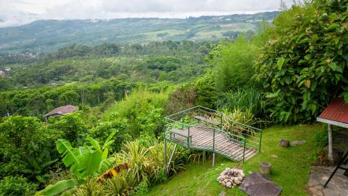 A környék, Cabaña El Ciprés: Vistas increíbles y Mirador (Cabana El Cipres: Vistas increibles y Mirador) in Turrialba