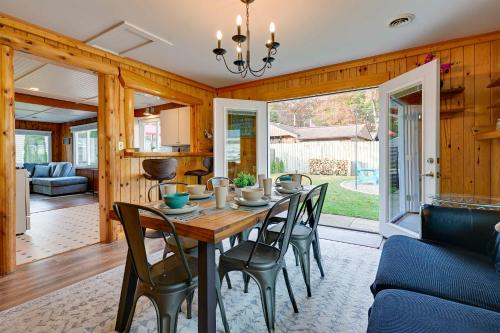 Lovely Au Gres Cottage with Hot Tub Walk to Beach! in Au Gres, USA