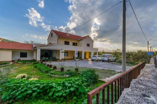 Apartment Jakus - Vrsine