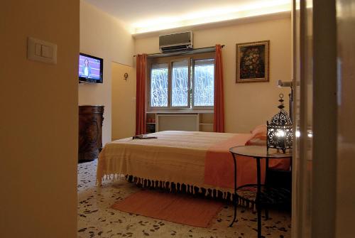 B&B Tiburtina Garden B&B Tiburtina Garden is conveniently located in the popular Rome East area. The hotel has everything you need for a comfortable stay. Facilities like free Wi-Fi in all rooms, express check-in/check-ou