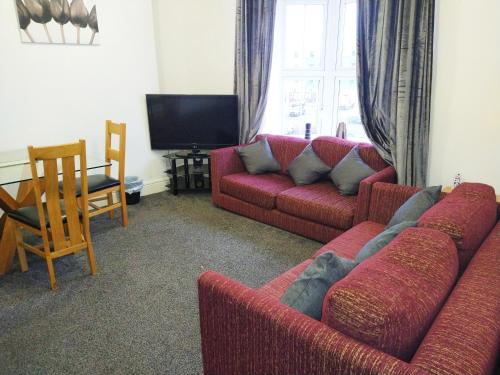 Derwent Street Apartment 2 - Self Contained - 2 Bed Self Catering Apartment